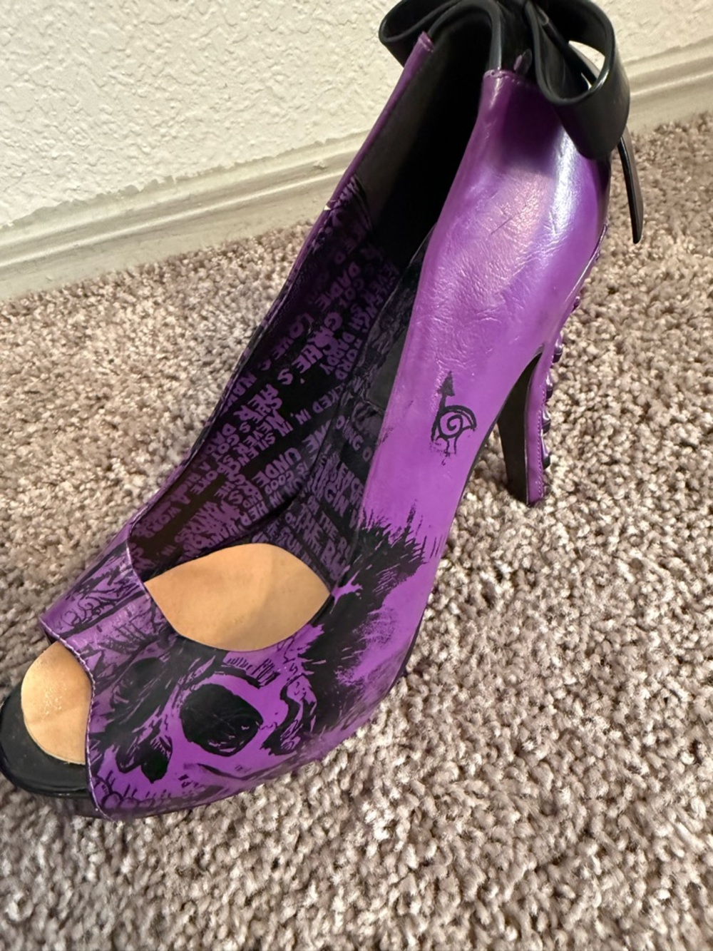 Purple Women's Heels - Sleek Pointed Pump